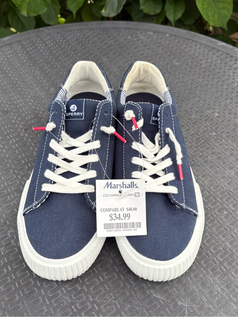 NWT Woman’s Sperry Navy Canvas Lace-Up Sneakers with White Accents size 7